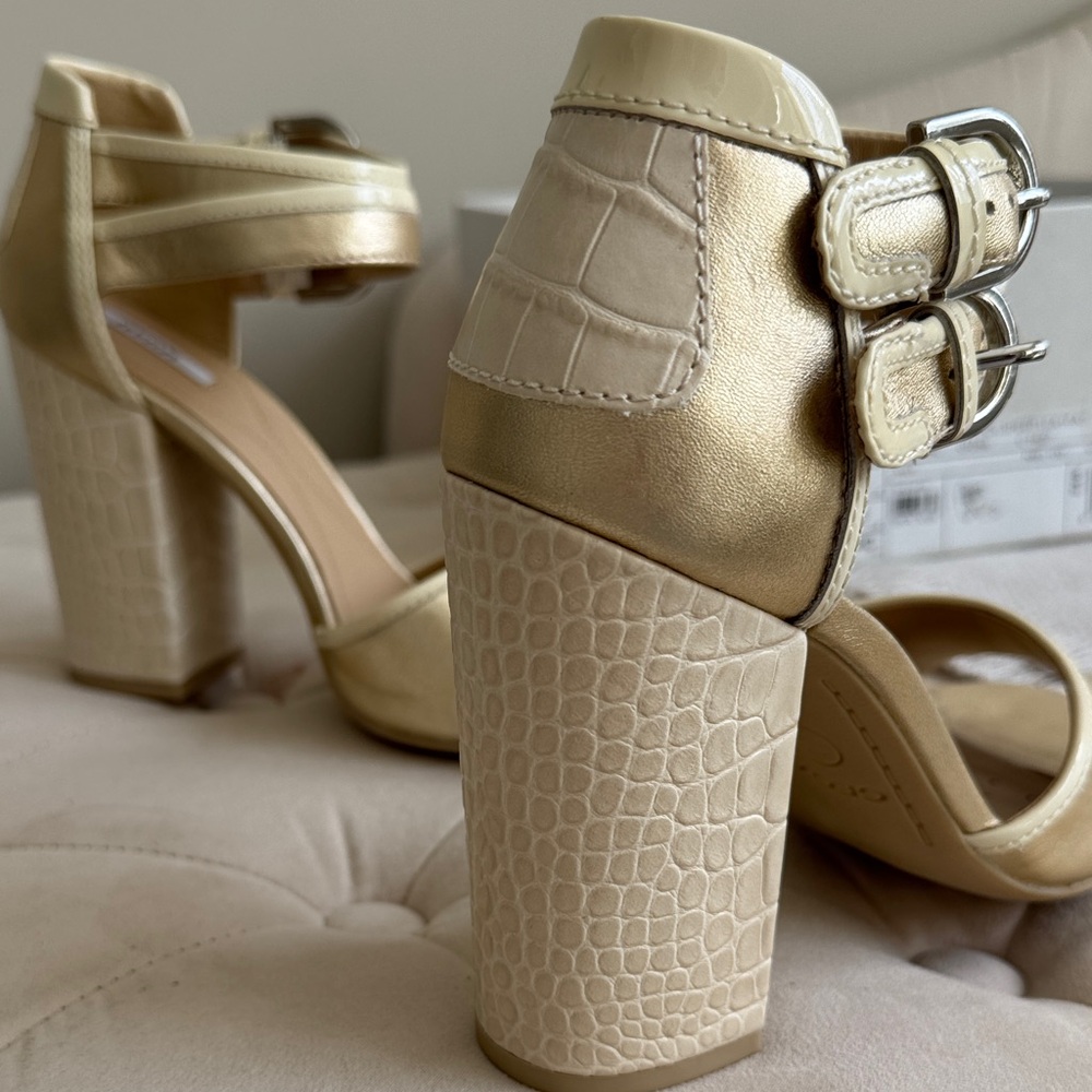 Geox Gold Women's Heels with Buckle Straps - Picture 3 of 6